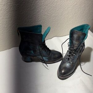 Pskaufman Women’s Black Leather Lace-Up Boots with Teal Interior